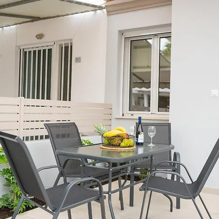 Casa Irene Apartament *